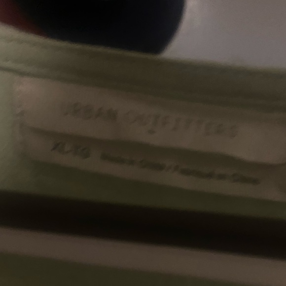 Urban Outfitters Green Crop Top - Picture 3 of 3